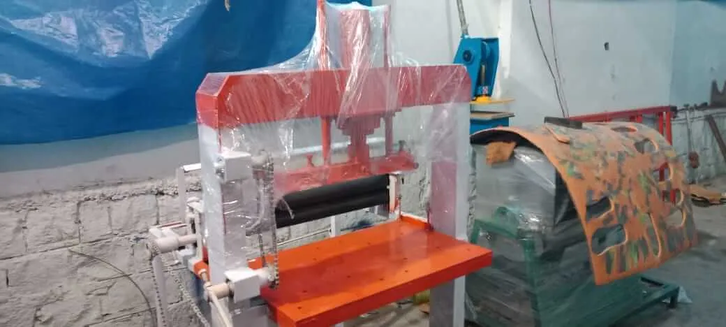 Hydraulic Paper Plate Machine Installation